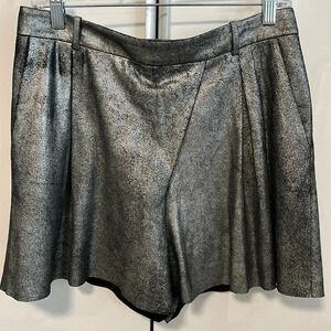 HALSTON HERITAGE Black Metallic Silver Genuine Leather Shorts, Size 8